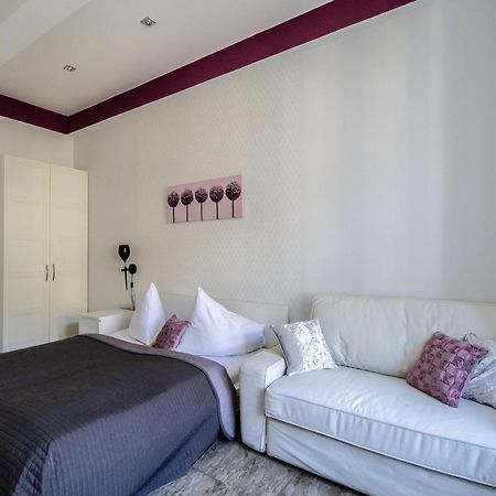 Design Apartment By Ruterra ปราก ภายนอก รูปภาพ