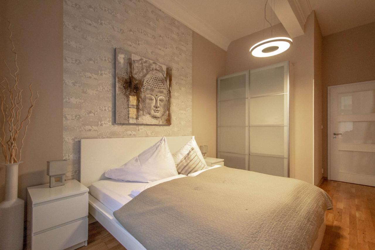Design Apartment By Ruterra ปราก ภายนอก รูปภาพ