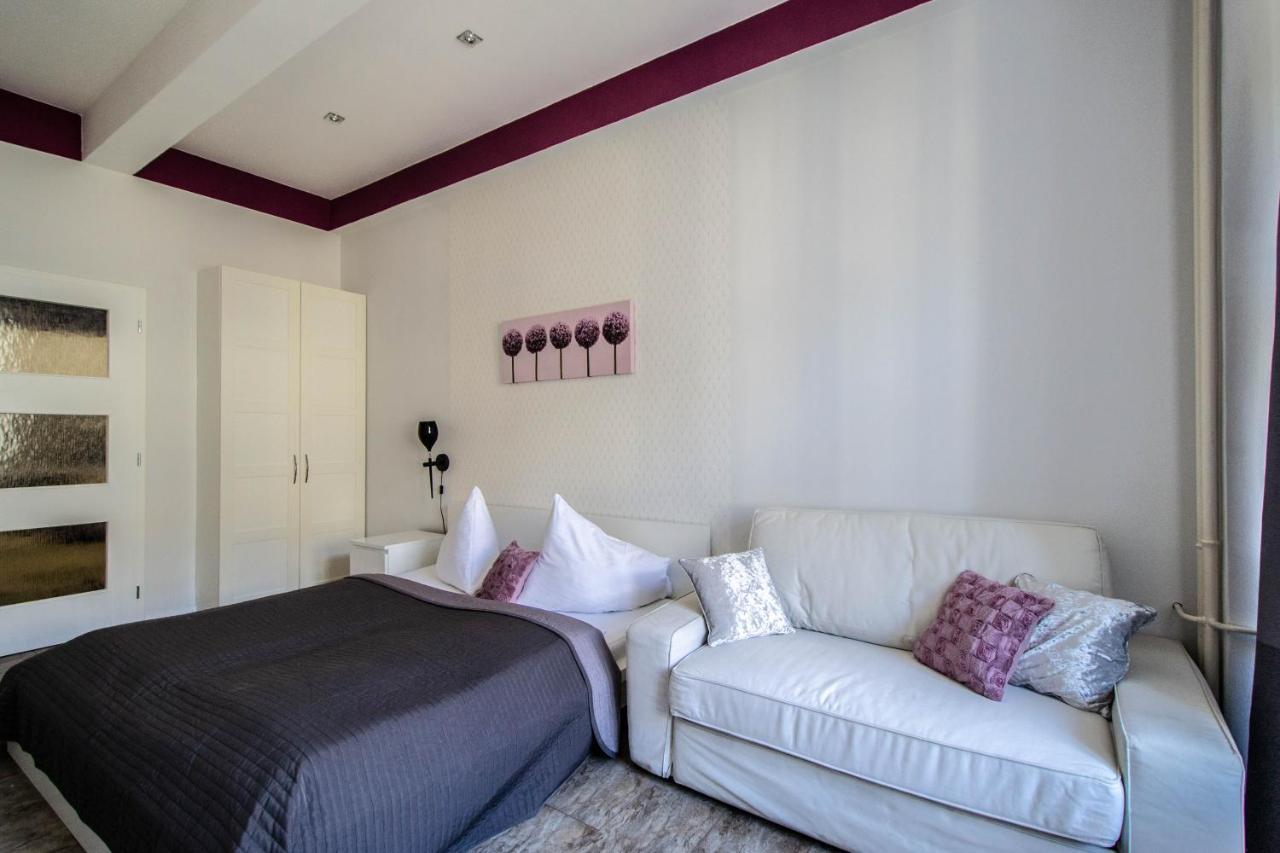 Design Apartment By Ruterra ปราก ภายนอก รูปภาพ
