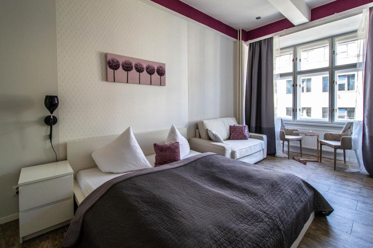 Design Apartment By Ruterra ปราก ภายนอก รูปภาพ